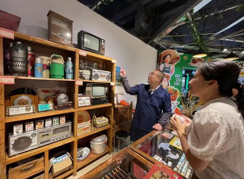 來(lái)逛 近千種農(nóng)副產(chǎn)品進(jìn)京展銷(xiāo),現(xiàn)場(chǎng)還可打卡上世紀(jì)老物件